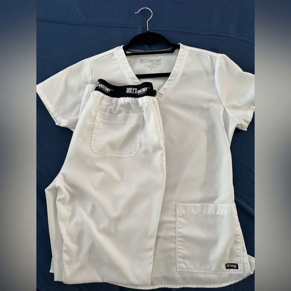 Scrub set (greys anatomy braco) scrub set